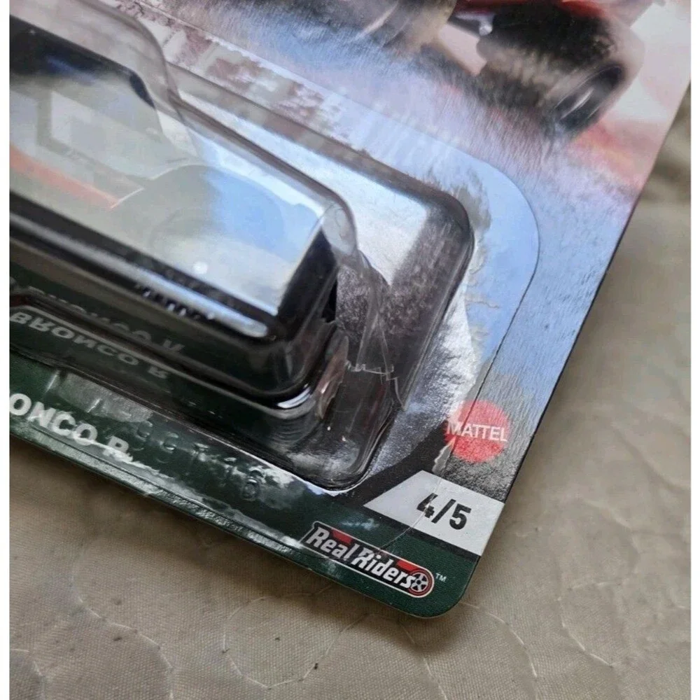 Hot Wheels Premium Car Culture Hyper Haulers Ford Bronco R # 4/5 Damaged Bubble